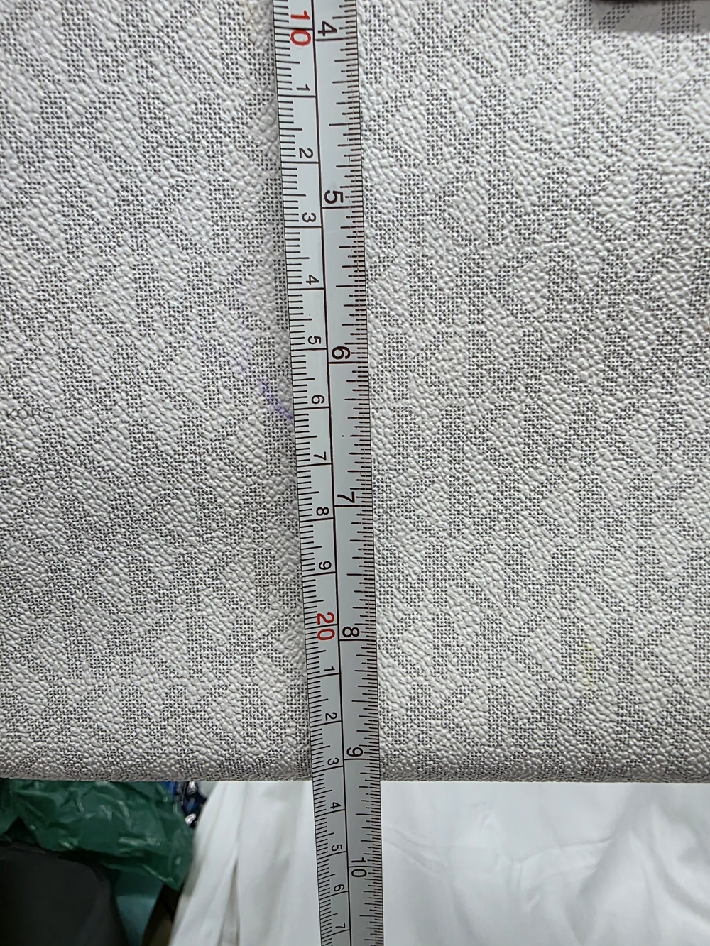 Michael Kors Gray & White Signature Tote with MK Charm - Picture 14 of 14